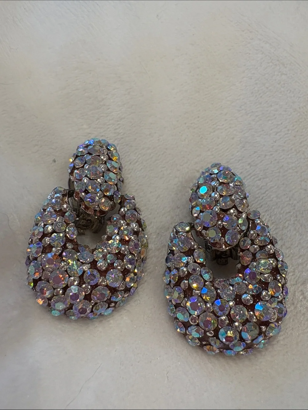 Vintage Erica Courtney AB Crystal clip Earrings Comfort fit New